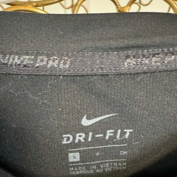 Nike Pro Women's Starry Night Dri-FIT Long Sleeve Cropped Training Top - Picture 2 of 3